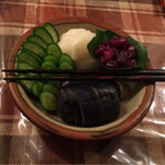 再度山荘 - 仕上げの茶漬け用漬け物。これが旨いのですよ！