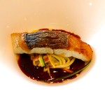 横浜モノリス - 