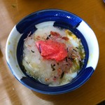 武蔵坊 - めんたいおろし丼
      いか刺し
      とろろ
      大根おろし
      明太子
      じゃこ
      温泉卵
