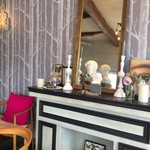 munakata cuisine ishida - パリ郊外のレストランといった雰囲気