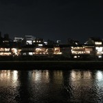 なかむら - 夜の鴨川