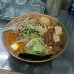 覆麺 智 - 味噌ラーメン 豆乳とんこつ仕立てスープ!モツ煮、豚シャブ乗せ!