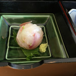 日本料理 一扇 - 壱の重は真鯛の刺身
