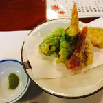 高雄 錦水亭 - 夕食の天ぷら。