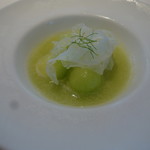 ラ・ターブル・ド・トリウミ - アミューズ：メロンのスープ