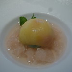 ラ・ターブル・ド・トリウミ - 桃のコンポート