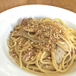 ピースカフェ - パスタセット（週替わり）ベーコンときのこのペペロンチーノ