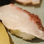 一八寿し - カンパチ