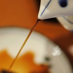 一八寿し - 絹糸のように出る醤油差し