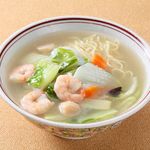 Soup noodles with shrimp