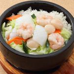 Seafood stone-grilled fried rice