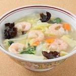 Soup noodles with Seafood