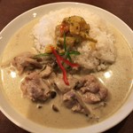 グリーンカレー めぇ - 「グリーンカレー大盛り」950円