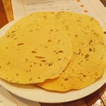 ヒマラヤテーブル - ノーチャージでもパパドゥ付