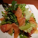 ビストロ ル フルール - サーモンのサラダ　オレンジソース