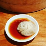 鼎泰豊 101店 - 小籠包。