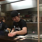 呼び戻しとんこつ 光四郎 - 黒田大将