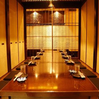 [Private room | 60 seconds from the station] Relaxing private room with sunken kotatsu