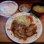 みしな亭 - みしな亭 ＠葛西市場 豚生姜焼定食 ７００円
