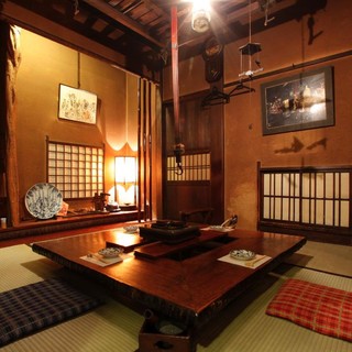 Tatami room/horigotatsu seats