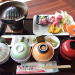 食事処 広〆 - 料理写真:深浦マグロステーキ丼　１５００円
