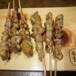 熊の焼鳥106 - 焼物　ひざなんこつ