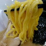 横浜八景楼 - 安い中華麺  味噌も合わないと思う