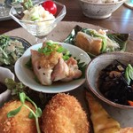 アンナ ペレンナ - 