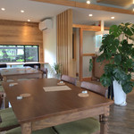 アンナ ペレンナ - 