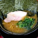 家系ラーメン王道 いしい - 