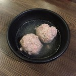 らあめん 広 - 豚つみれ 2ヶ