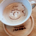 かもめ食堂 - セットのドリンク（ソイラテ）コースターは店名入り