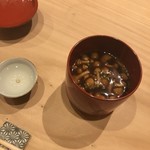 寿司つばさ - ナメコと豆腐