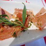 ラ フルール ド スリジエ - パンチェッタ（チーズ＆生ハム盛り合わせ）