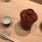 寿司つばさ - 赤出汁