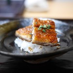 豪龍久保 - 天然鰻(霞ヶ浦)の飯蒸し