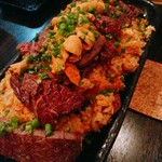 「ギノチャー」シャトーブリアン+ウニの炒飯