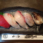 山海 - 本日のお寿司 680円
