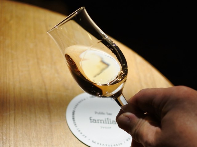 パブリックバー ファミリア Public Bar Familiar 青森 バー 食べログ パブリックバー ファミリア Public Bar Familiar 青森 バー 食べログ