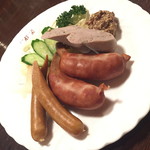 BRICK - ソーセージの盛り合わせ（１，５００円）２０１７年６月