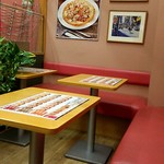 Piza Pieno - 店内①