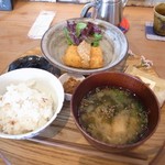 食堂ヒトト - 