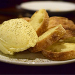 AURELIO - ジェラート パルミジャーノ チーズのパテ@500円