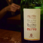 AURELIO - この夜、赤ワインは2杯。まずは、さっぱりと。