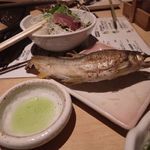 Senno Niwa - 宝楽焼き 徳島産鮎の塩焼き 酢蓮根