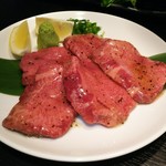 炭火焼肉＆Ｂａｒ　龍＆Ｒｙｕ - 