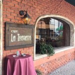 Cafe La TRAVIATA - 
