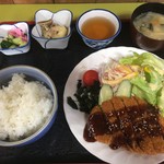 だるま - トンカツ定食