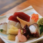 吉乃寿司 - 刺し盛り1人前