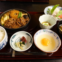 平川 - すき焼きランチ